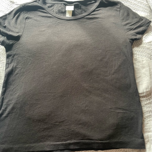 black round neck blouse - Picture 1 of 3